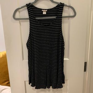 Flowy black striped casual tank top